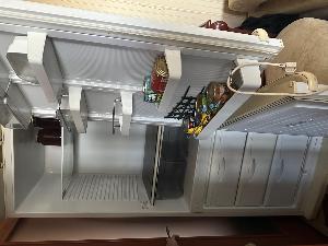 отдам холодильник Атлант б/у в рабочем состоянии, самовывоз Поселок Власиха холодильнк 1.jpg
